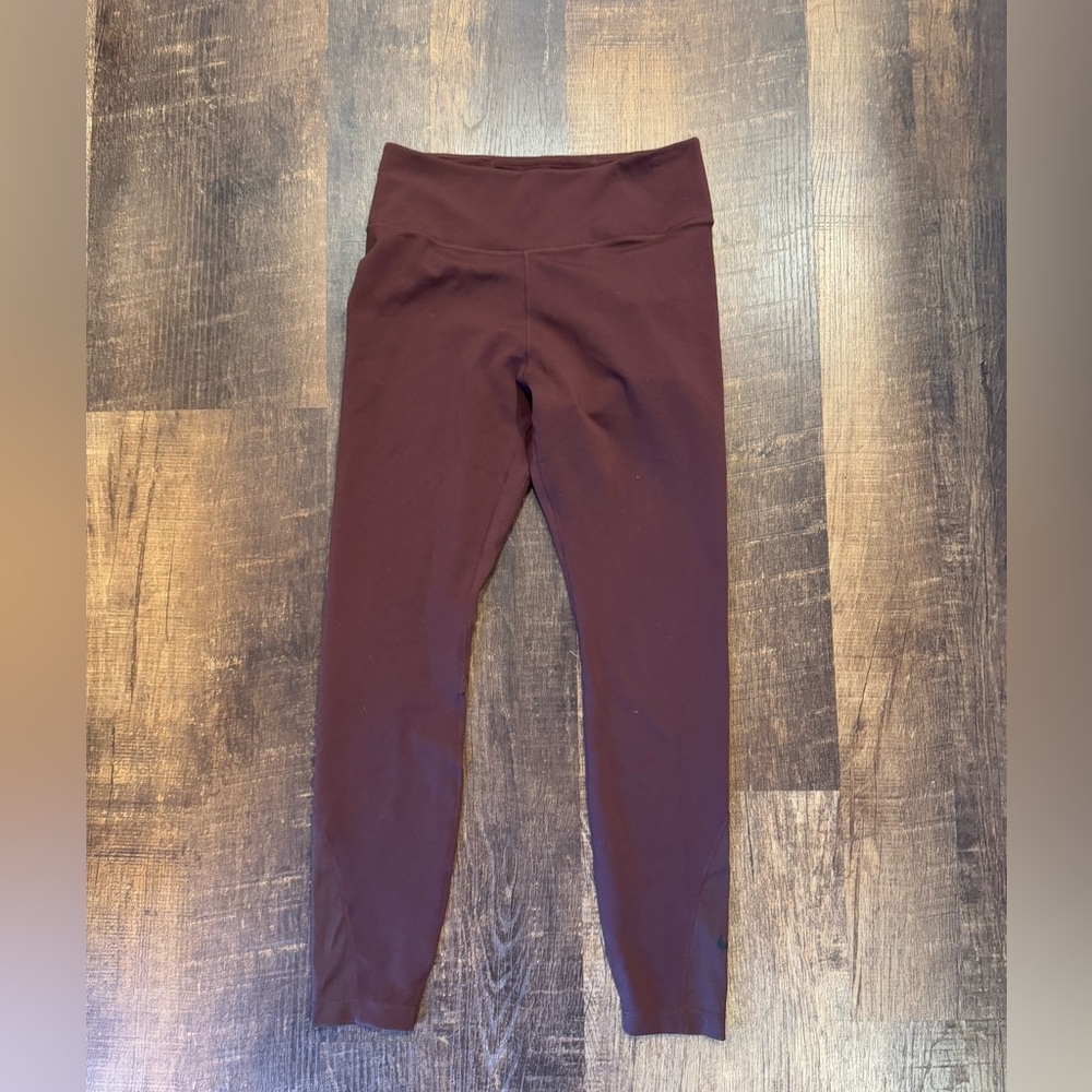 Nike training rust colored capri leggings